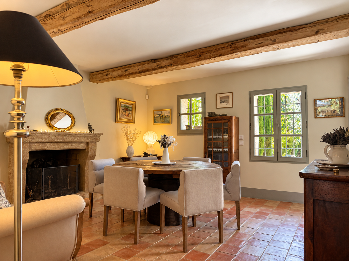 mas 7 Rooms for sale on UZES (30700)