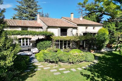 Sale Mas Rochefort-du-Gard 10&nbsp;Rooms 410&nbsp;m²