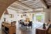 mas 11 Rooms for sale on UZES (30700)