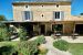 house 7 Rooms for sale on UZES (30700)