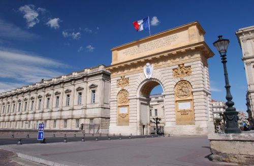 Presentation of the agency - Vente demeure et châteaux de caractère Montpellier Uzès Sète