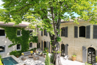 Achat maison de luxe Uzès : check-list pour un investissement serein