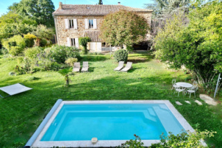 Les biens off-market à Uzès : comment accéder aux propriétés de luxe les plus exclusives