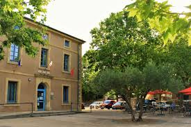 Agence immobilière à Sanilhac-Sagriès