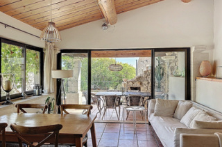 Louer une villa avec piscine dans le sud de la France pour l'été